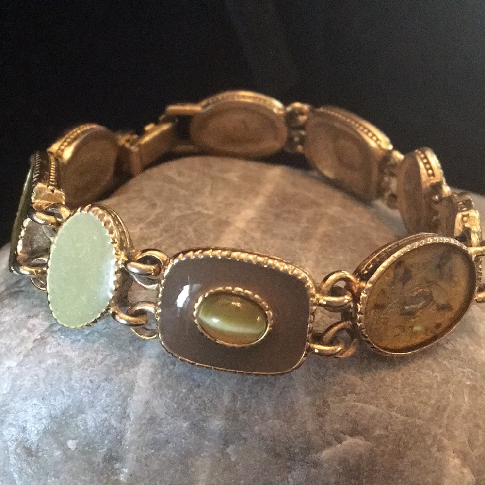 Liz Claiborne Gold Tone, Resin Inlay Link Bracelet